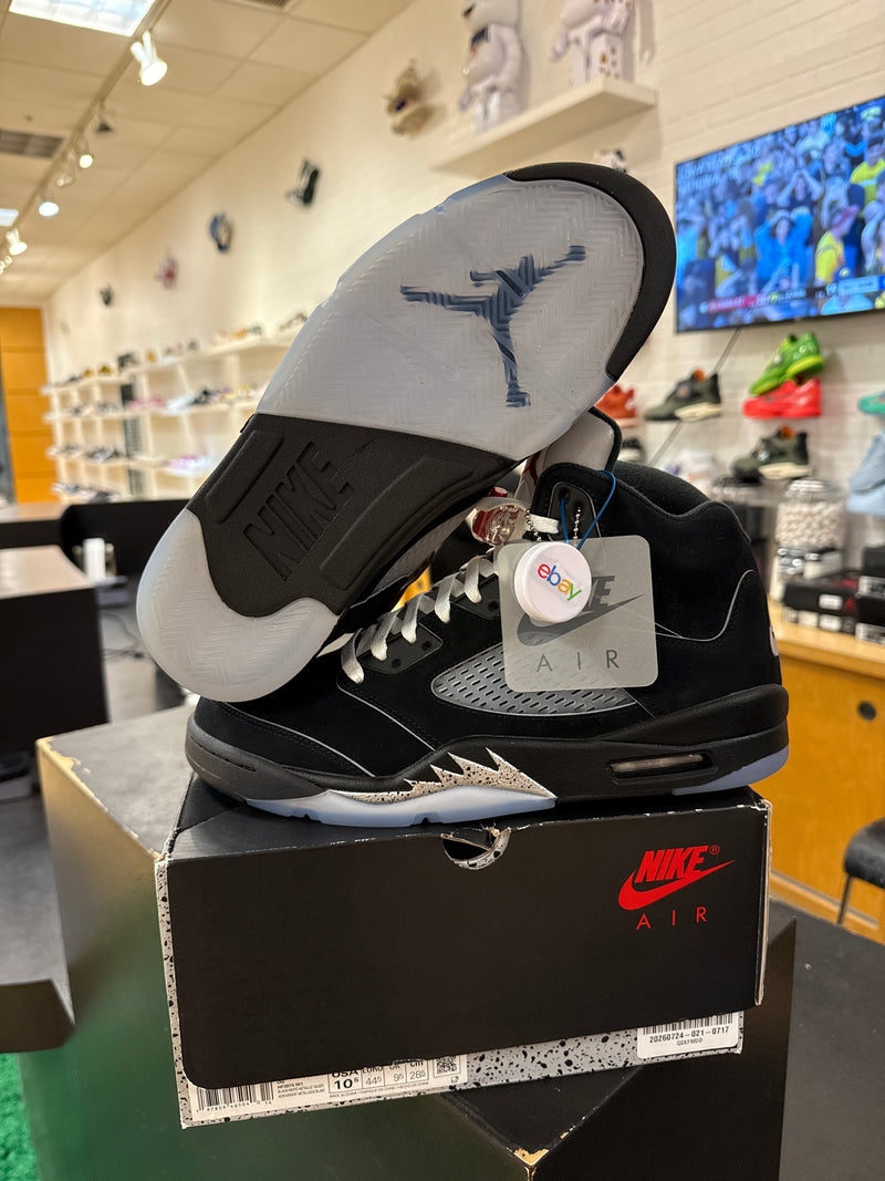 Pre owned Jordan 5 Black Metallic