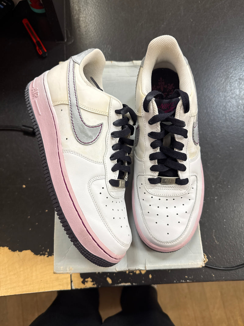 Pre owned Air force 1 Silver doll