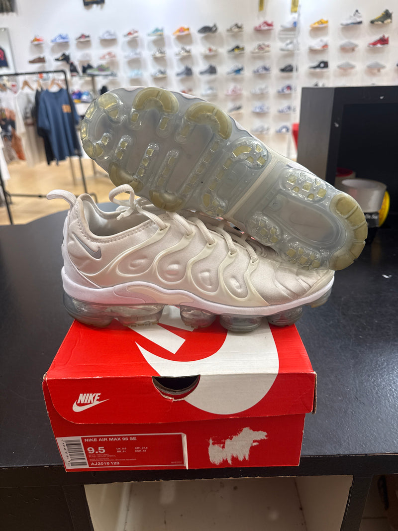 pre owned Air max Vapor Max