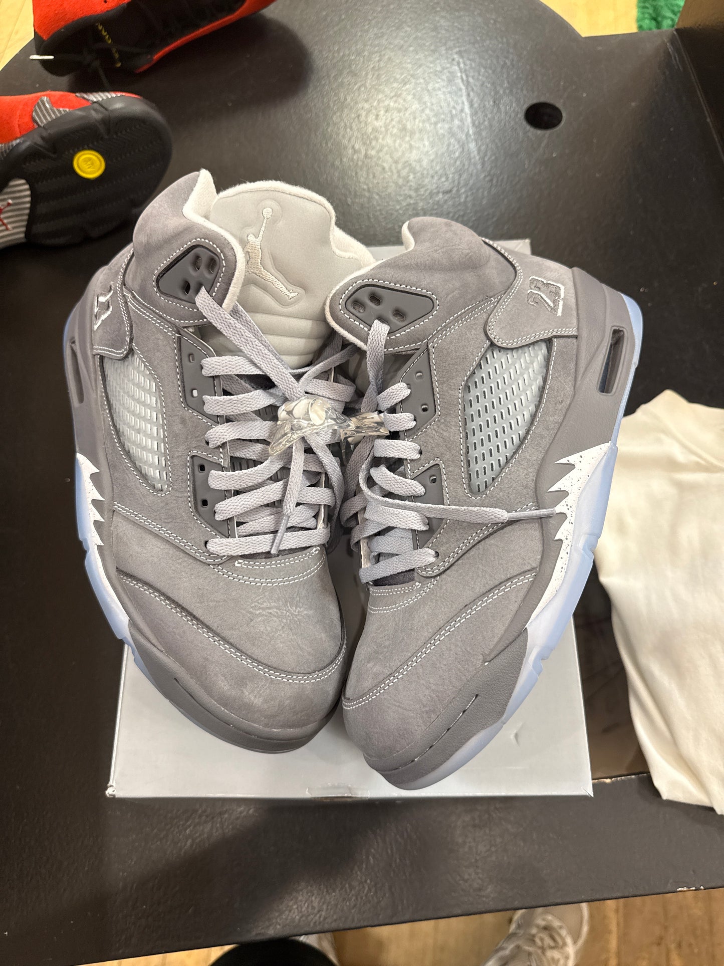 Pre owned Jordan 5 Wolf grey