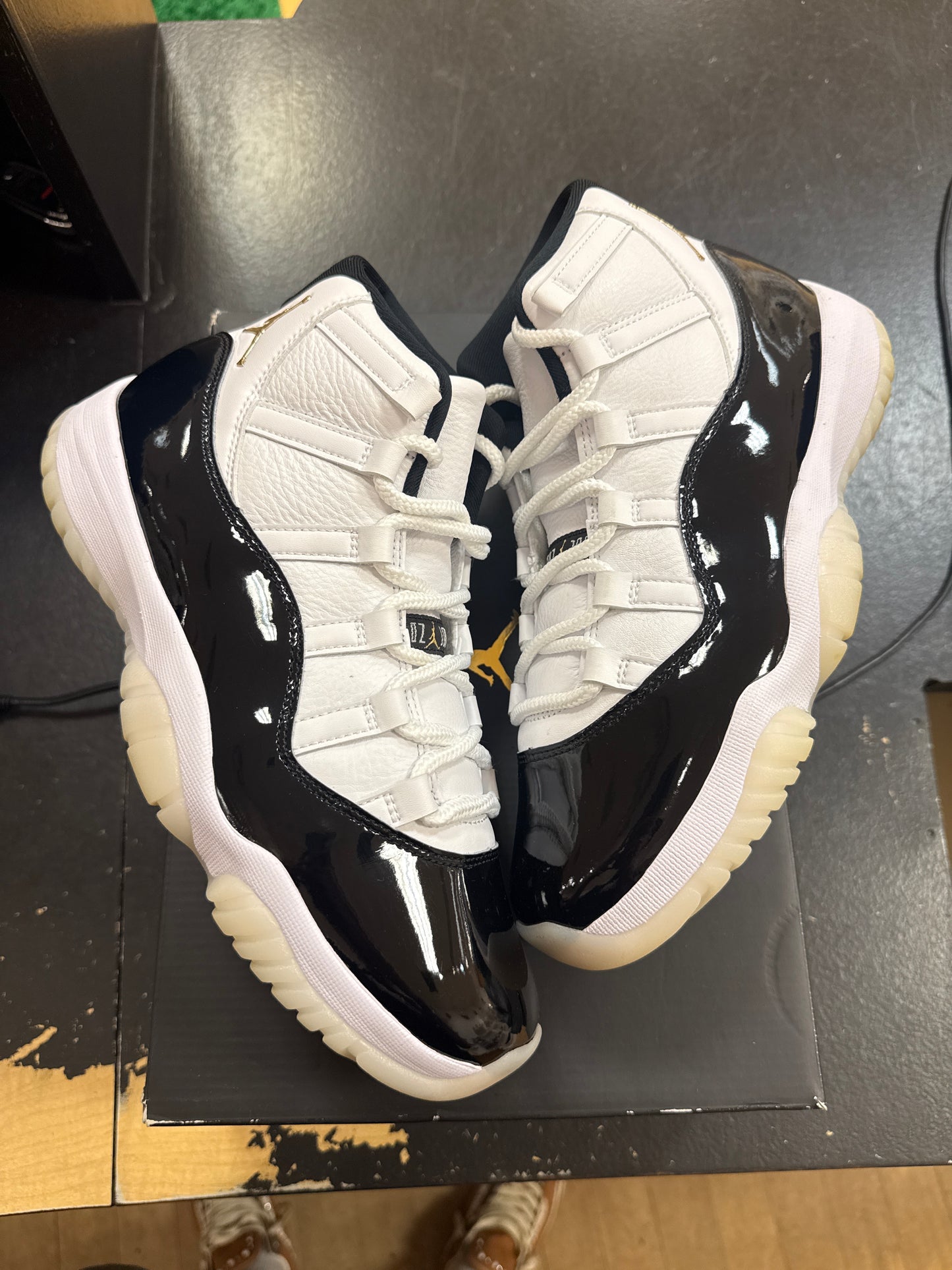 Pre owned Jordan 11 Dmp
