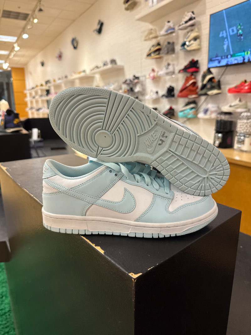 Pre owned Dunk low Ice Blue NB
