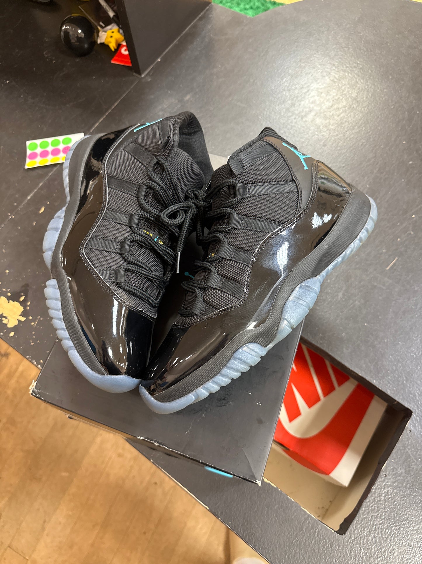 Pre owned jordan 11 Gamma