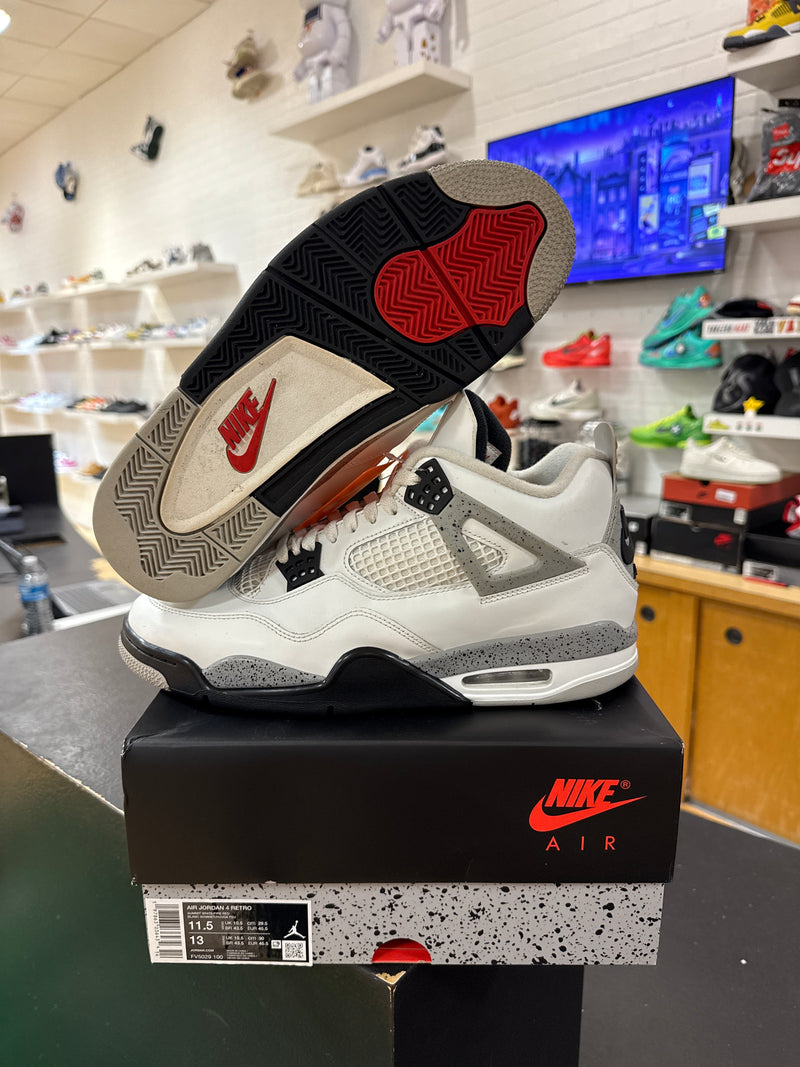 Pre owned Jordan 4 White cement