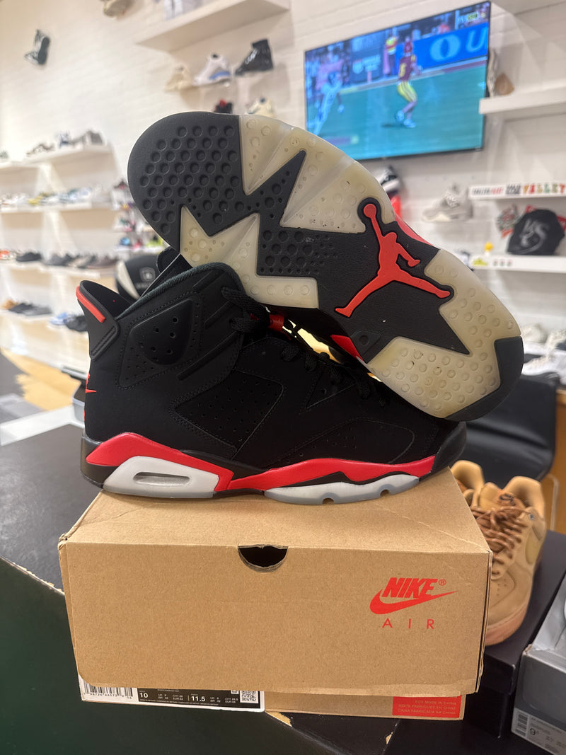 Pre owned Jordan 6 Salesman
