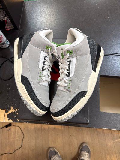 Pre owned Jordan 3 Chlorophyll
