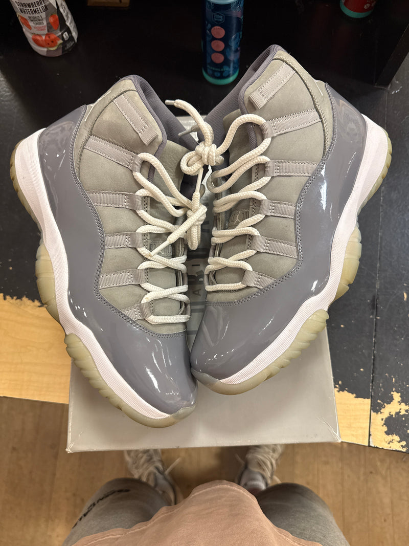 Pre owned Jordan 11 Cool grey