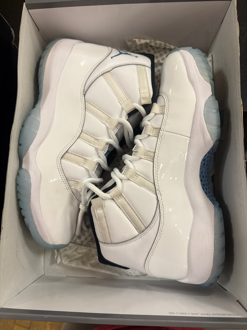 Pre owned Jordan 11 Legend Blue