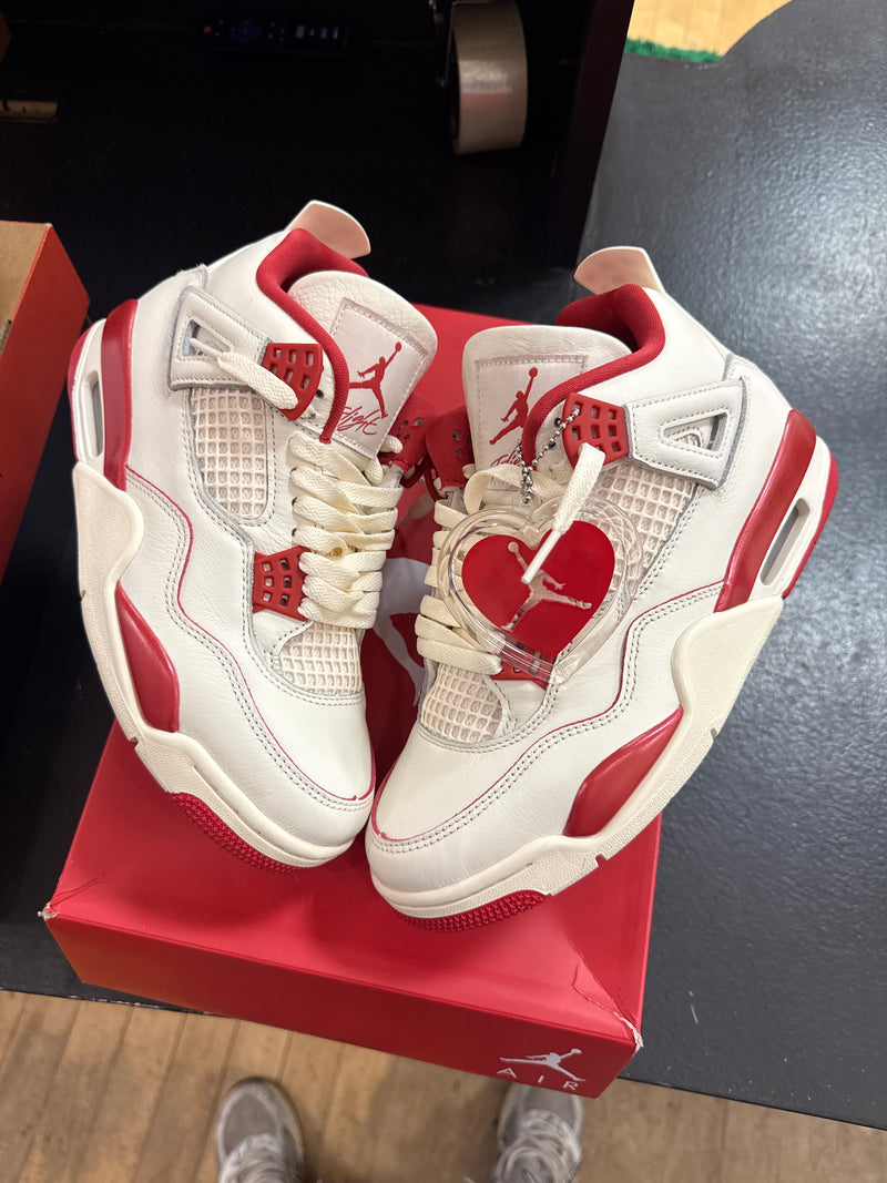 Pre owned Jordan 4 Valentines