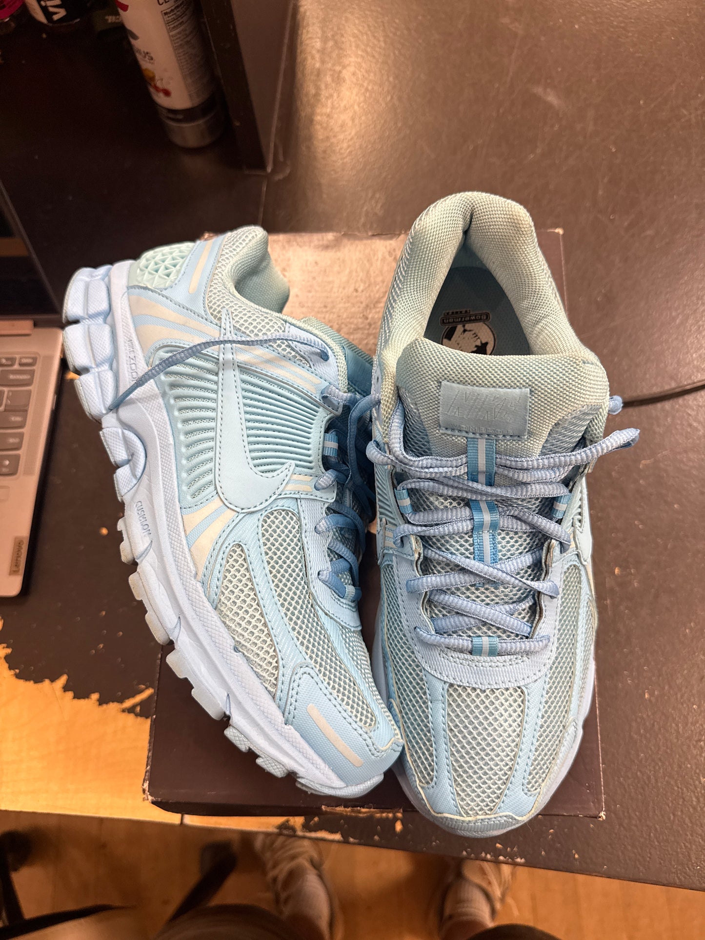 Pre owned Nike Vomero 5 Lakeside
