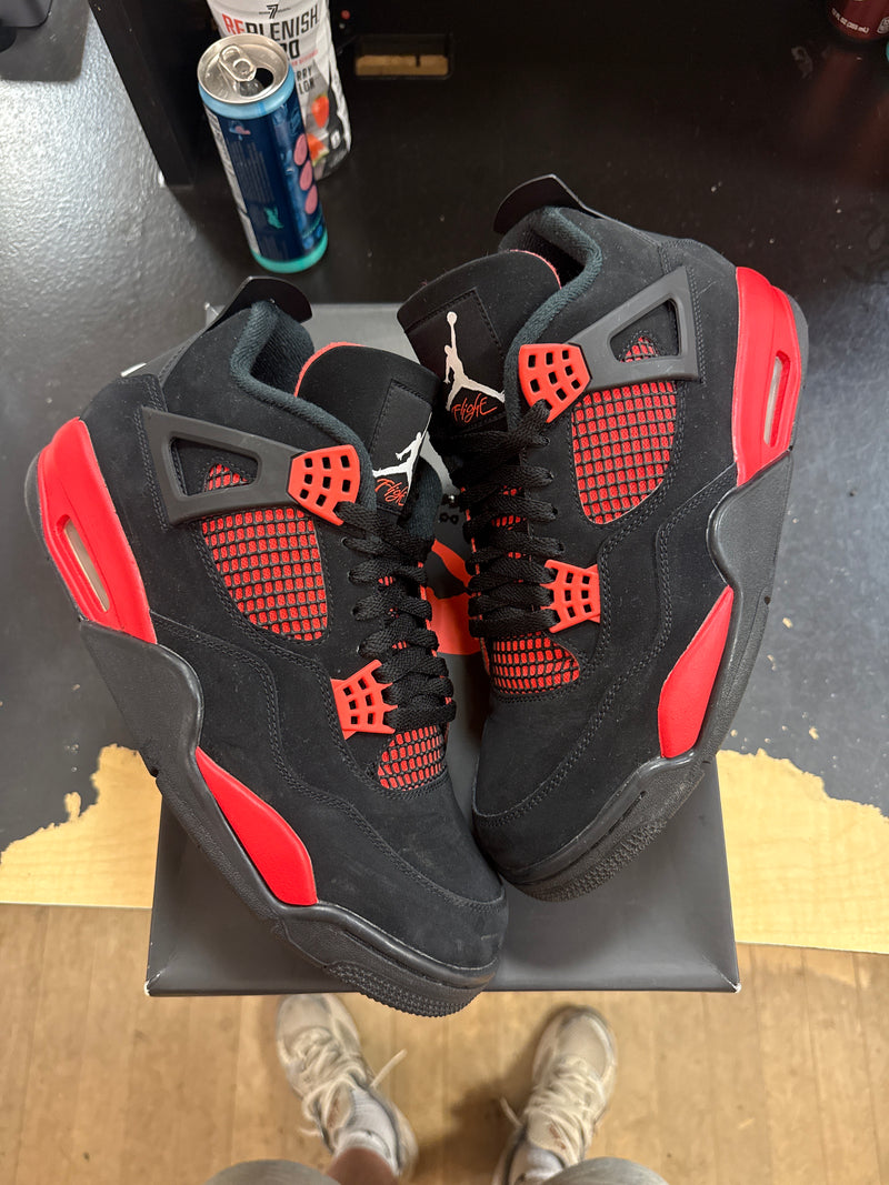 Pre owned Jordan 4 Red thunder