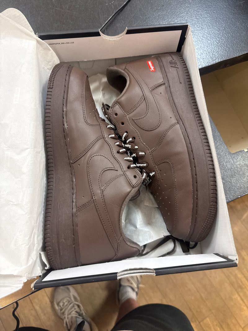 Pre owned brown Supreme af1