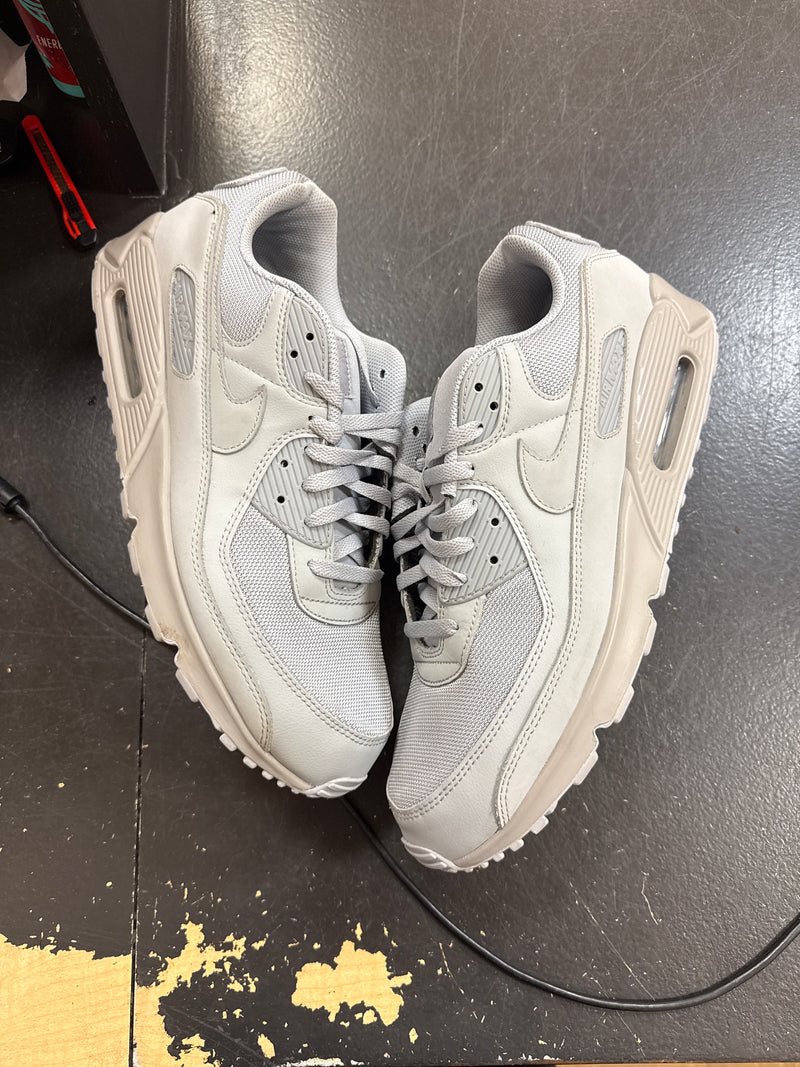Pre owned Airmax 90 Grey NB
