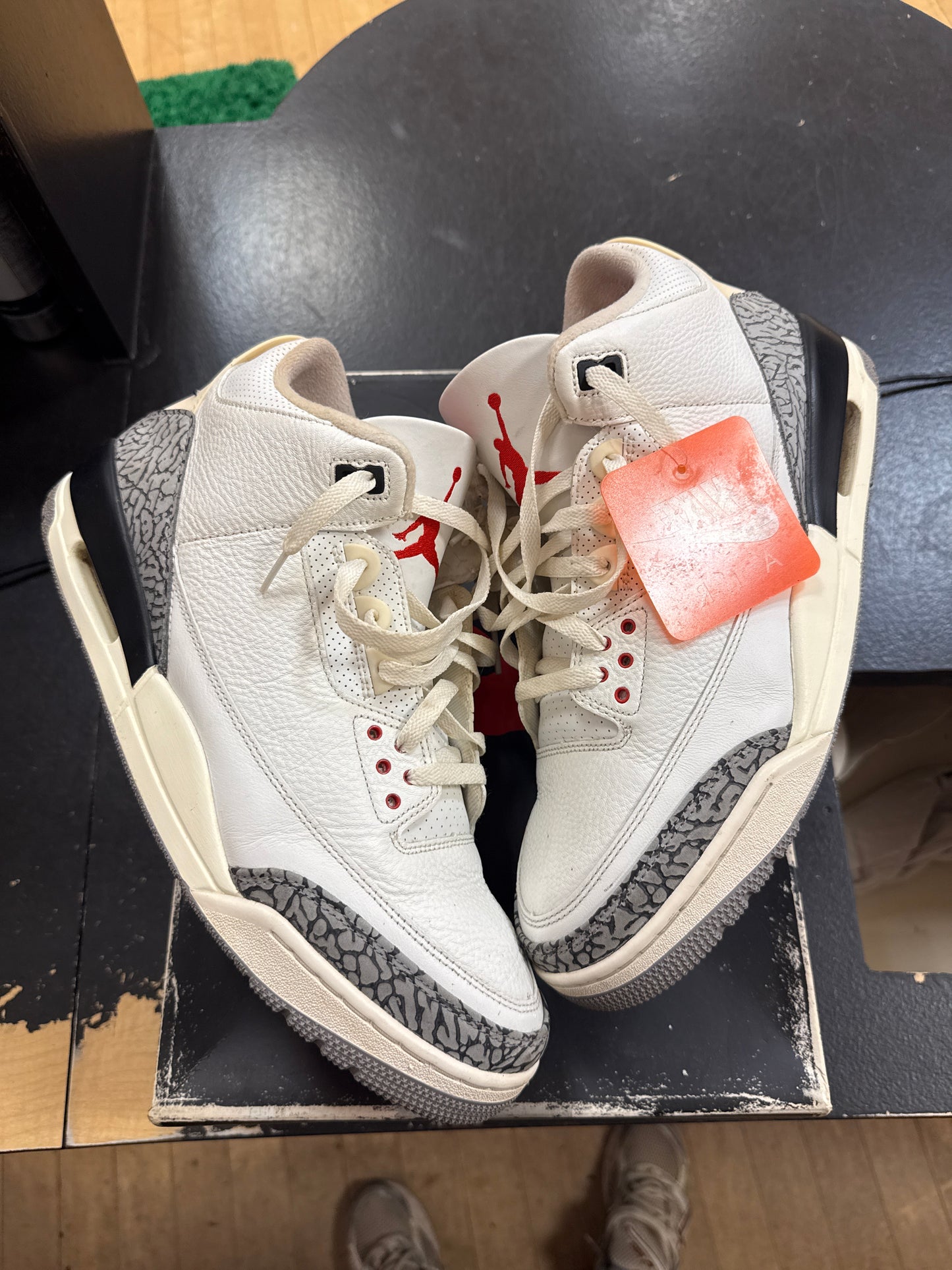 Pre owned Jordan 3 White Cement