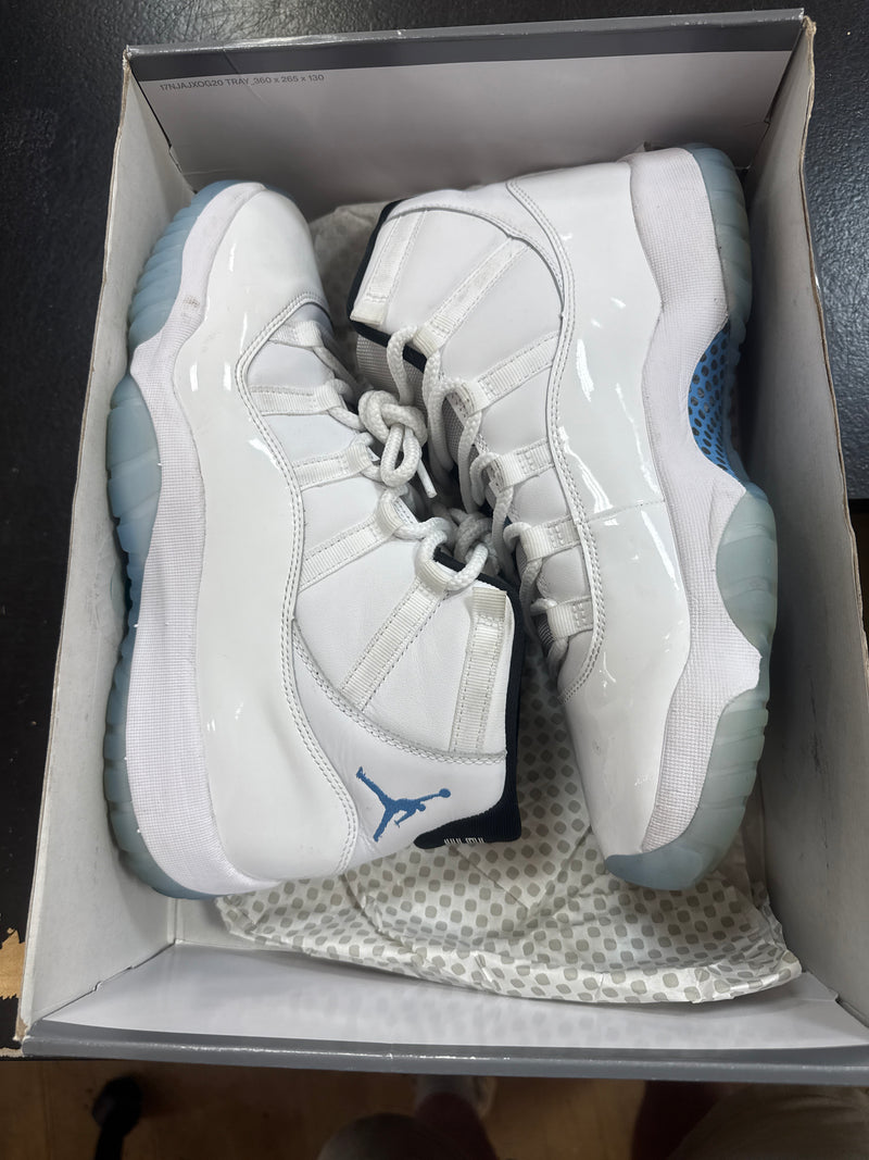 Pre owned Jordan 11 Legend Blue
