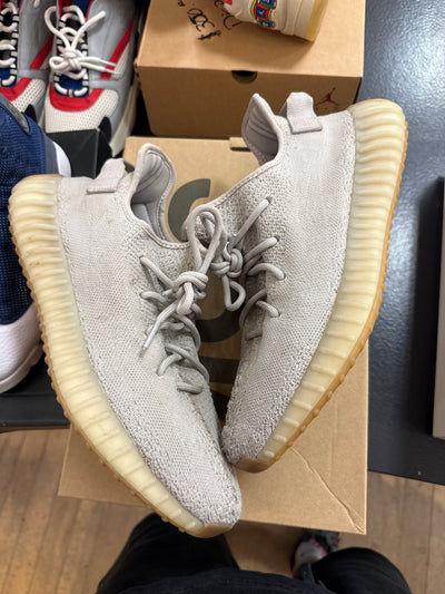 Pre owned Yeezy 350 Seasme