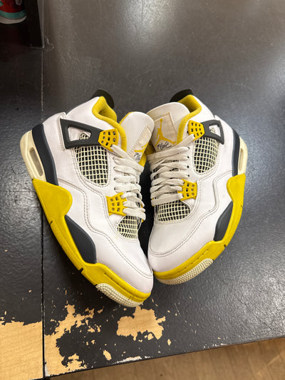 Pre owned Jordan 4 Vivid Sulfar Nb