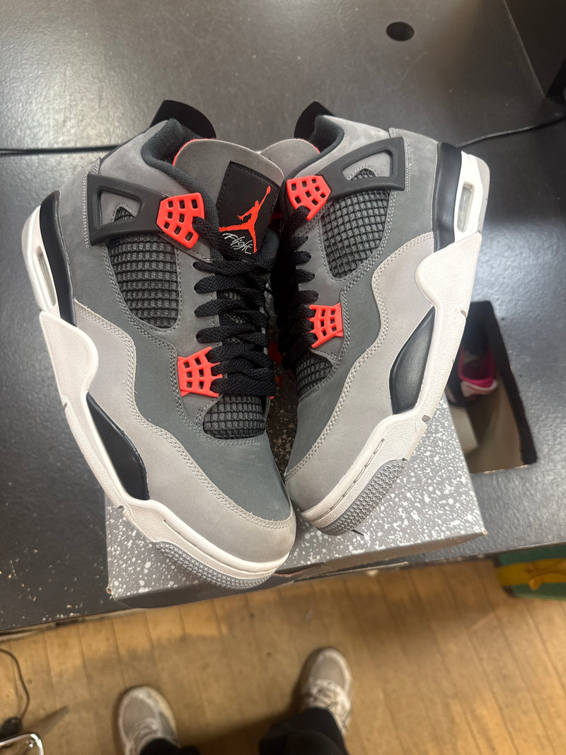 Pre owned Jordan 4 Infrared