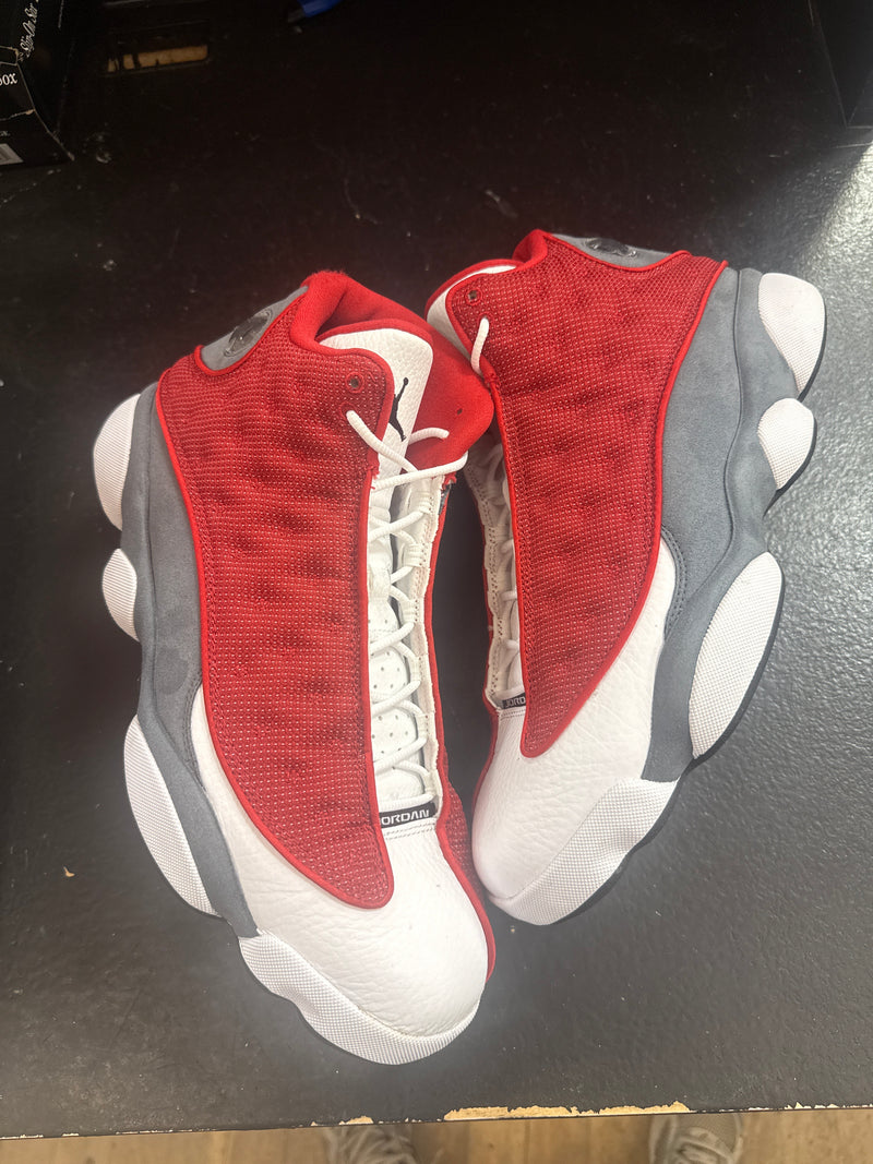 Pre owned Jordan 13 Red flint