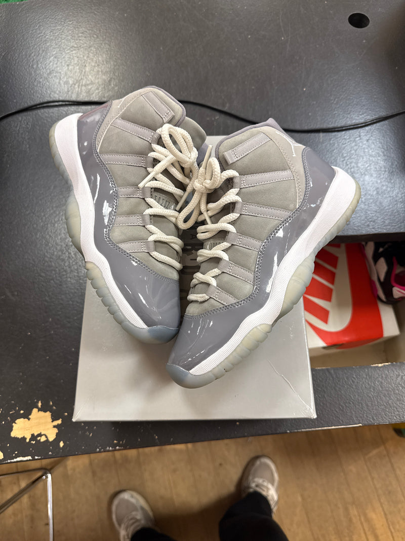 Pre owned Jordan 11 Cool grey